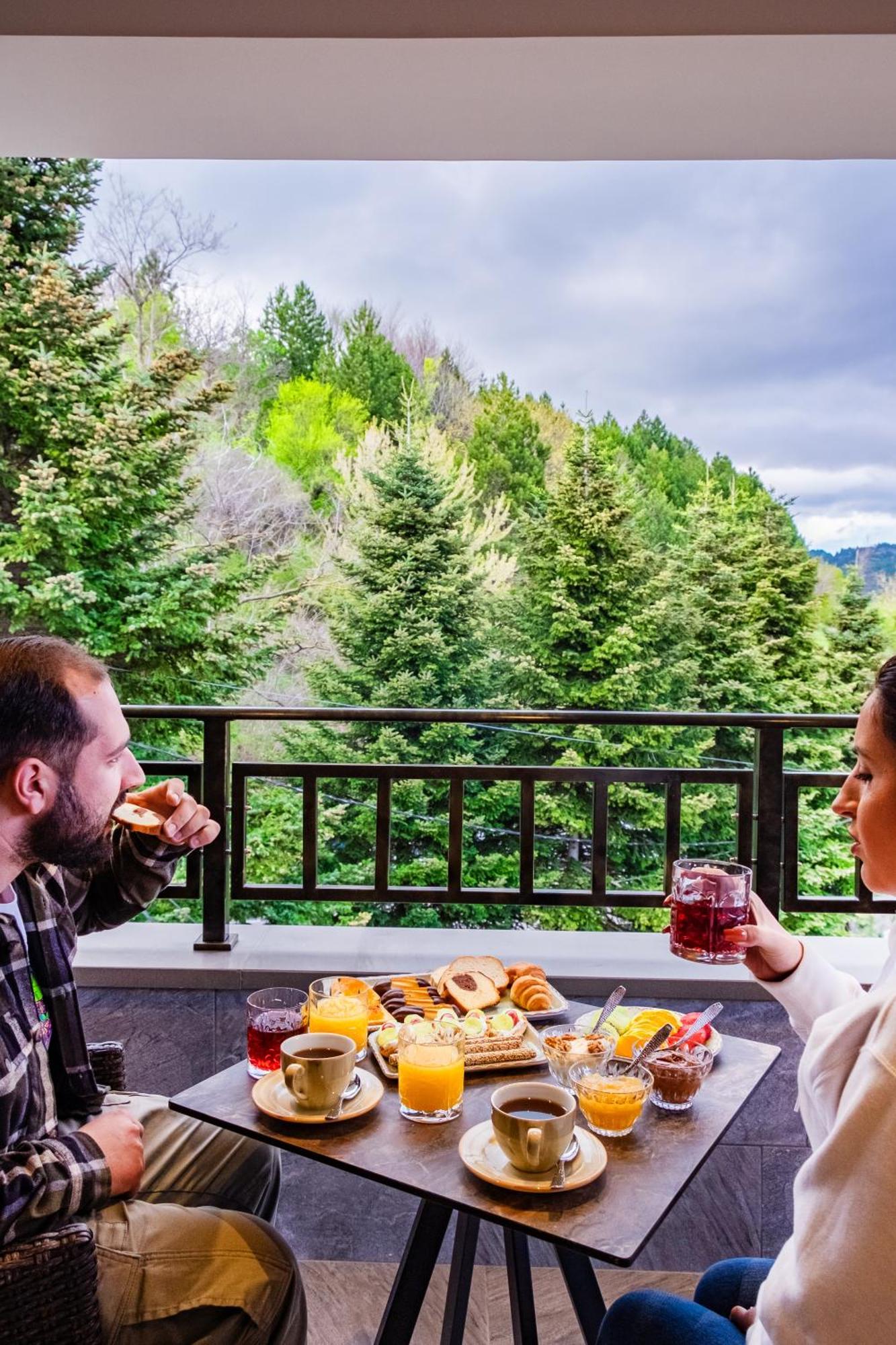 Floara Di Munte Forest Luxury Suites Metsovo Exterior foto